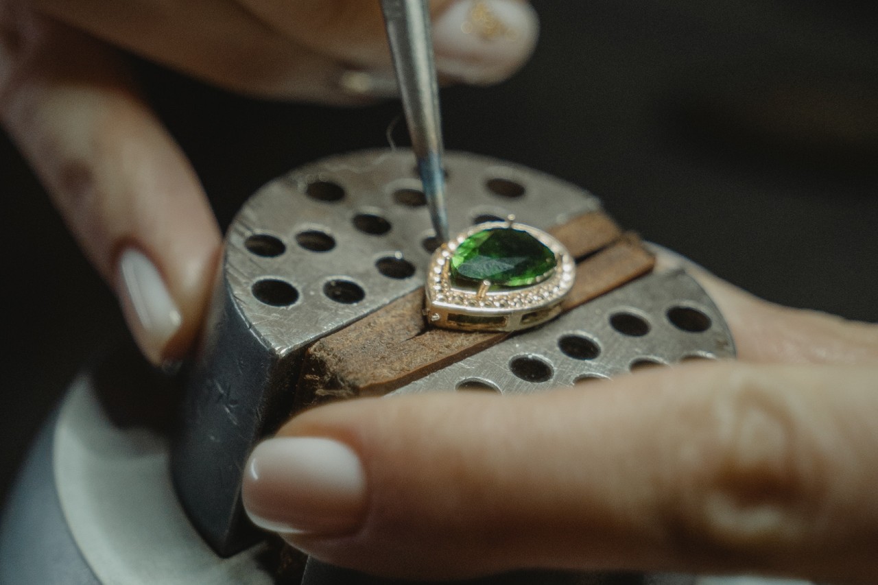 Shamrock Sparkle: Green Gemstone Jewelry Ideas for St. Patrick's Day Shamrock Sparkle: Green Gemstone Jewelry Ideas for St. Patrick's Day