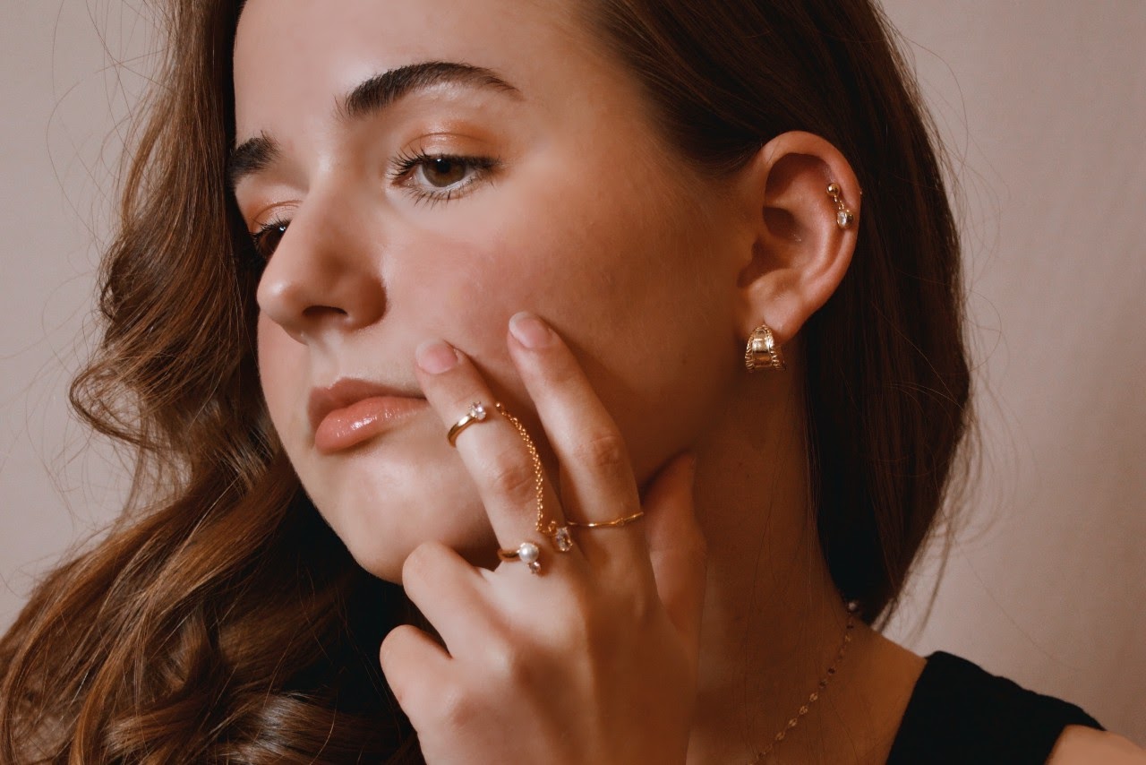A Guide To Multiple Ear Piercings  The Jewellery Journal  Sit  Wonder